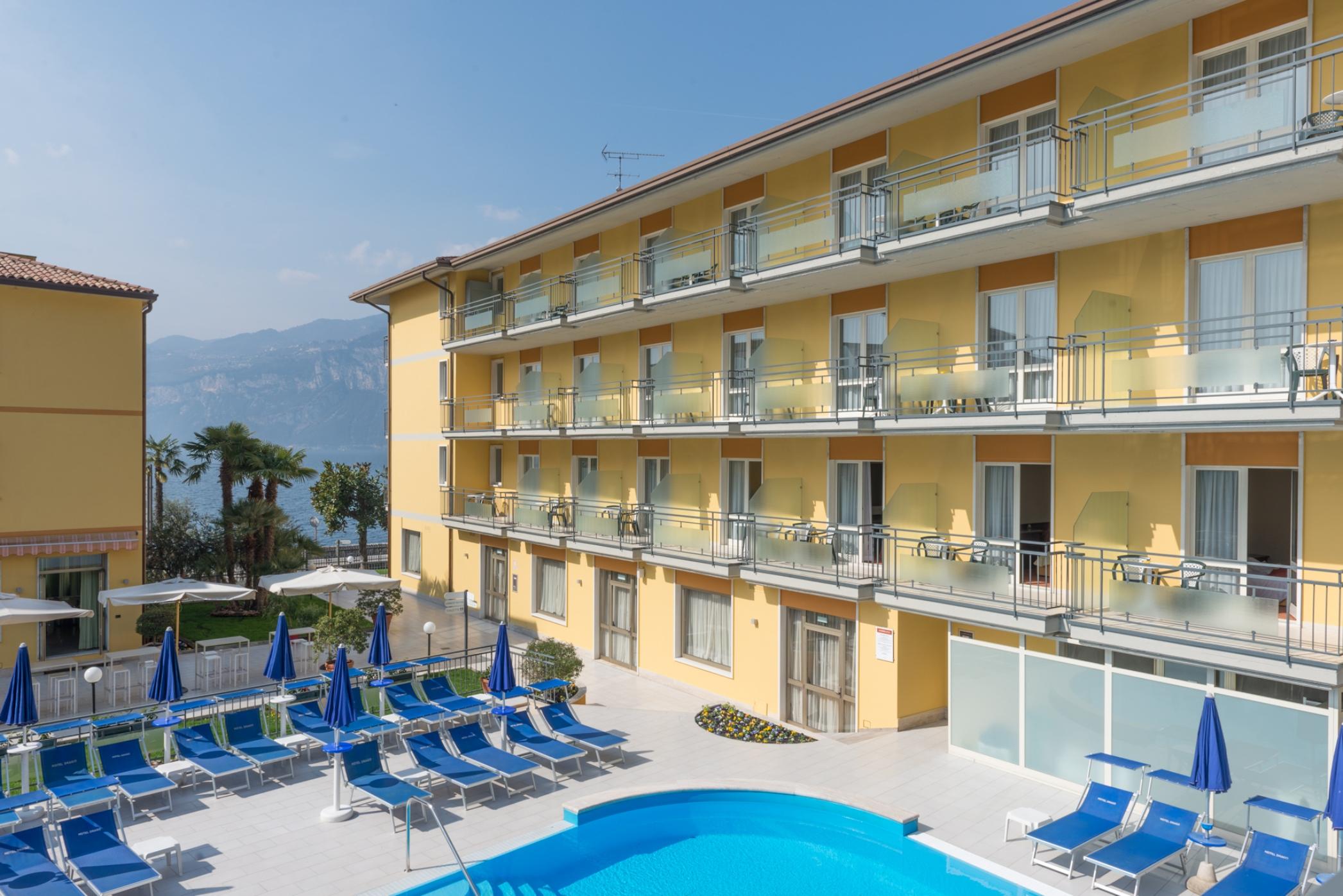 Hotel Drago Brenzone sul Garda Ngoại thất bức ảnh