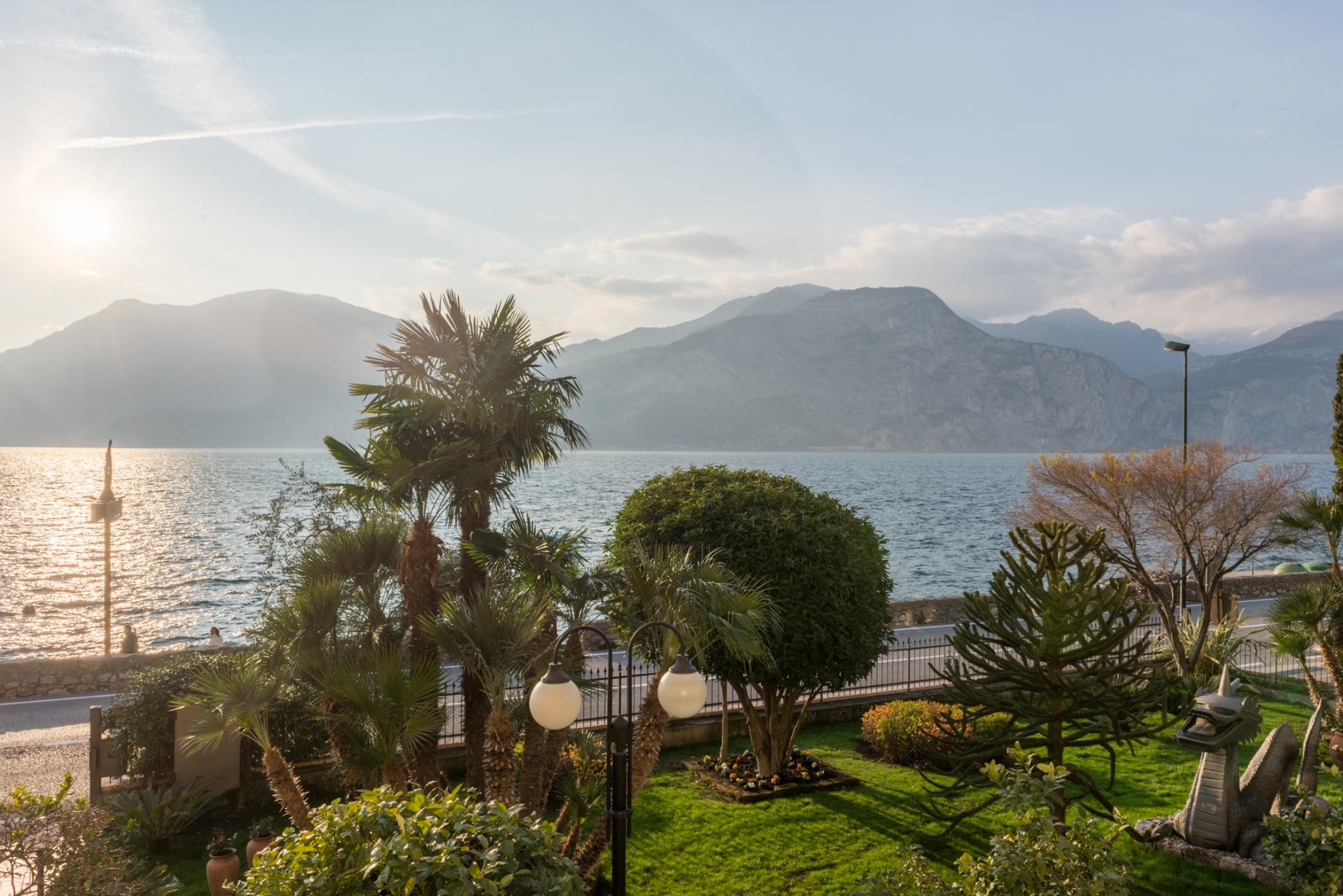 Hotel Drago Brenzone sul Garda Ngoại thất bức ảnh